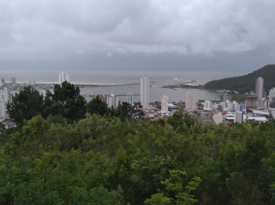 Morro da Cruz-Itajai必去景点
