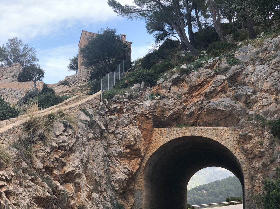 Mirador de Ricardo Roca-Estellencs必去景点