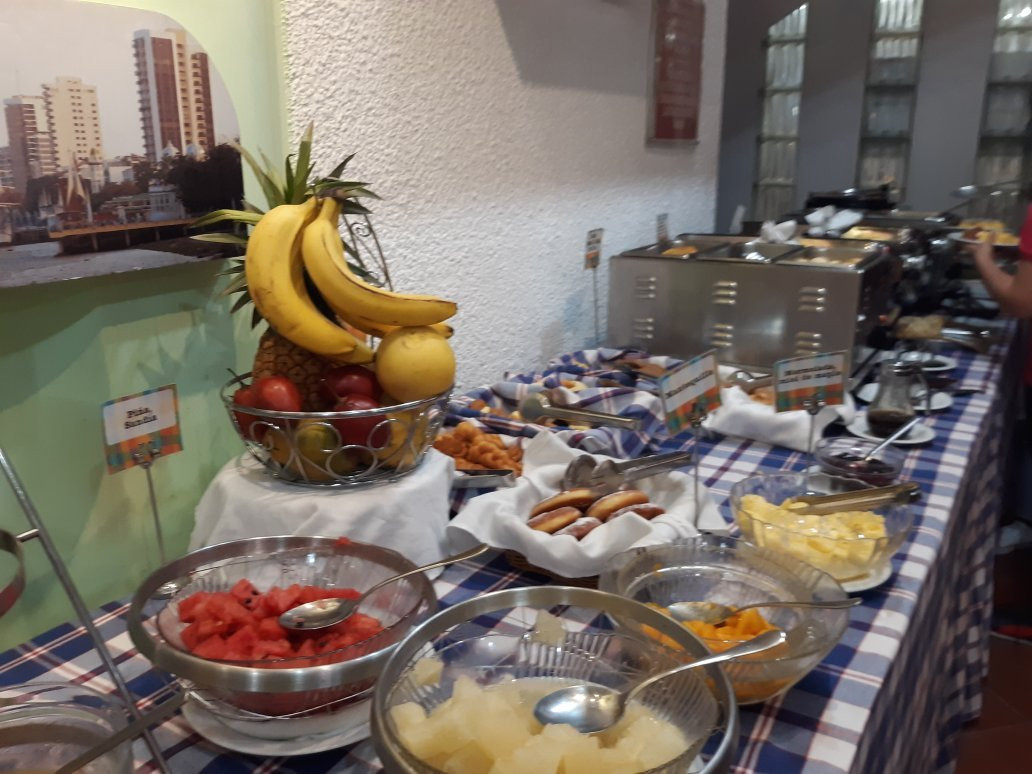 Continental Hotel主图