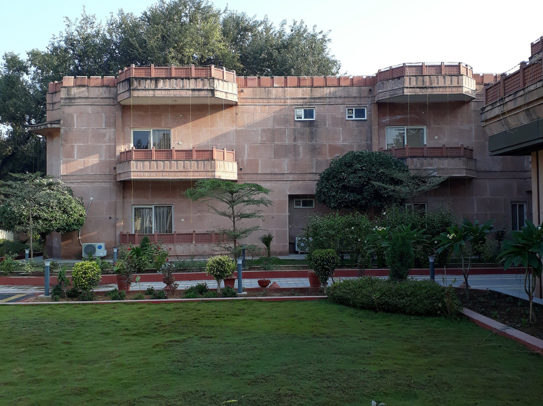 The River Front Resort主图