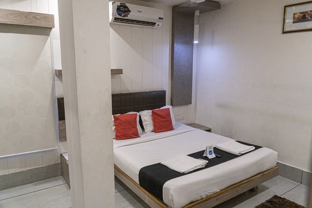 Apple Residency主图