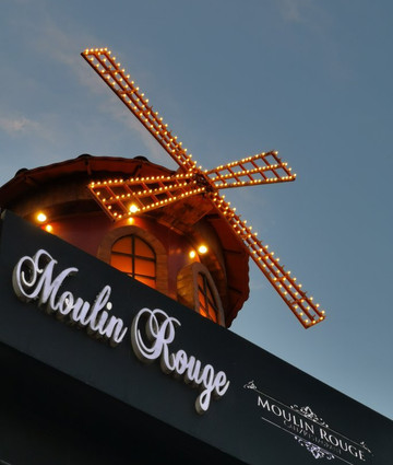 Moulin Rouge Cafe