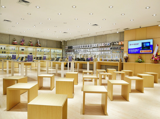 Fairway 9 - formerly Lenmarc Mall-泗水必去景点