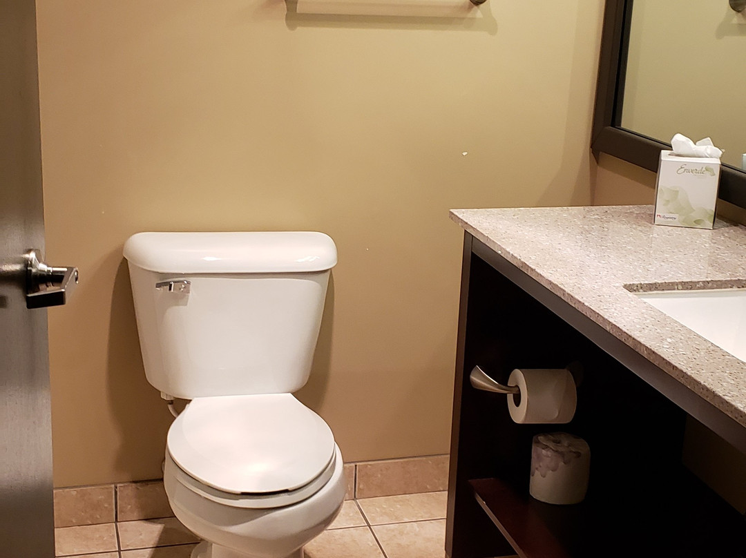 提拉穆克阿什利旅馆主图