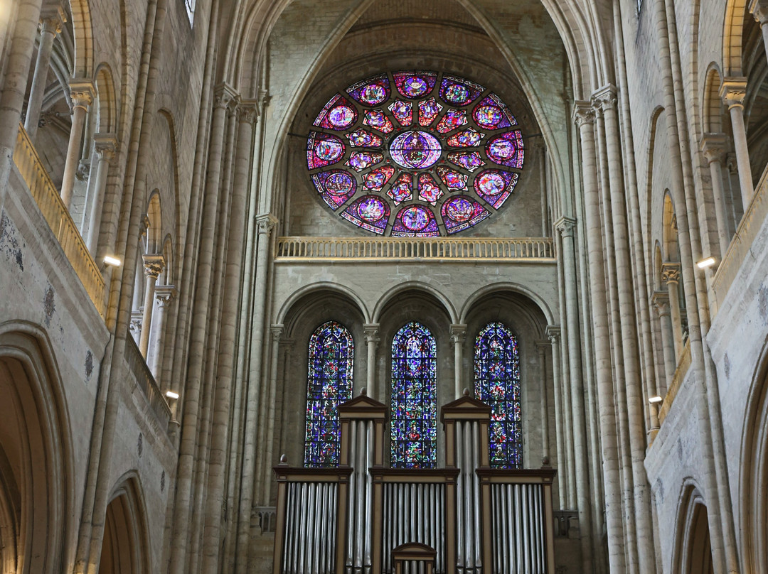 Collegiale Notre-Dame de Mantes-la-Jolie景点图片