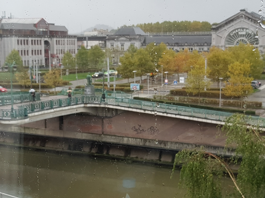 Ibis Charleroi Centre Gare主图