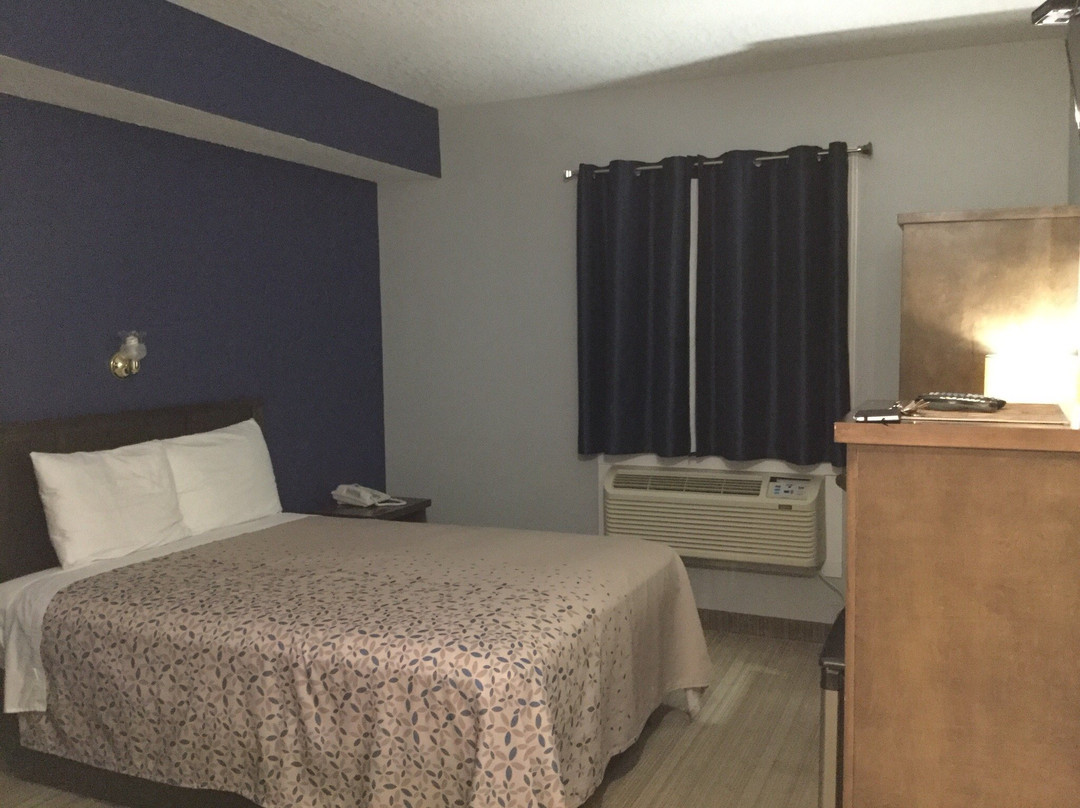 Travellers Motel & Restaurant主图