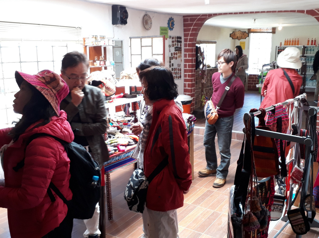 Quinua Tampu-Juli必去景点