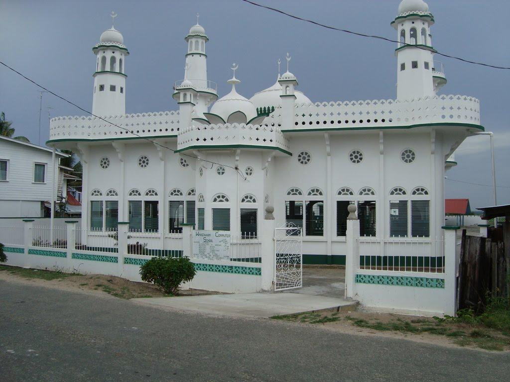 Wakenaam Mosque景点图片