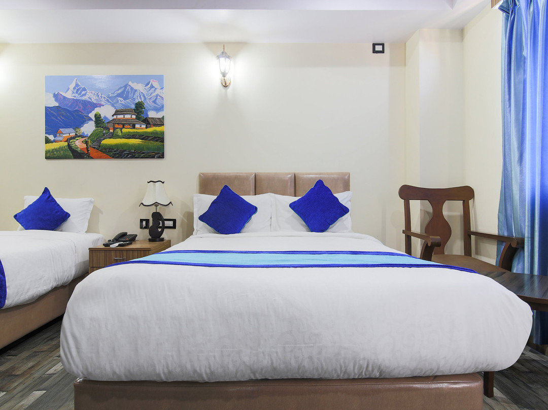 Hotel Holiday Home主图