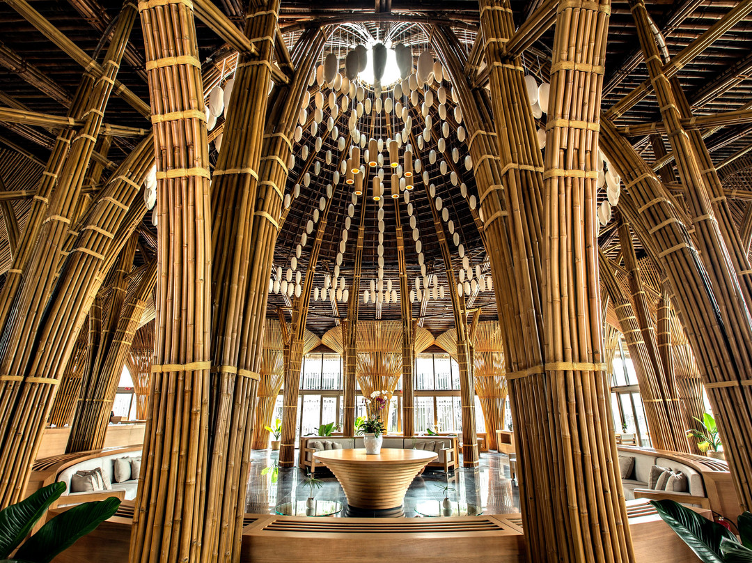 纳曼度假村主图