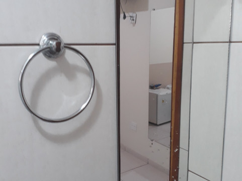 高级村庄酒店主图