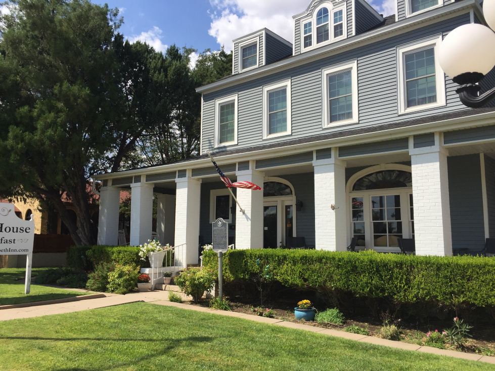 Hudspeth House Bed and Breakfast-浴室