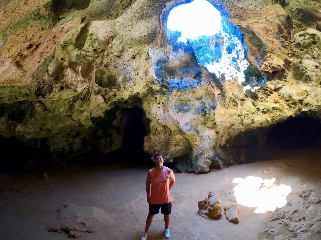Quadirikiri Caves景点图片