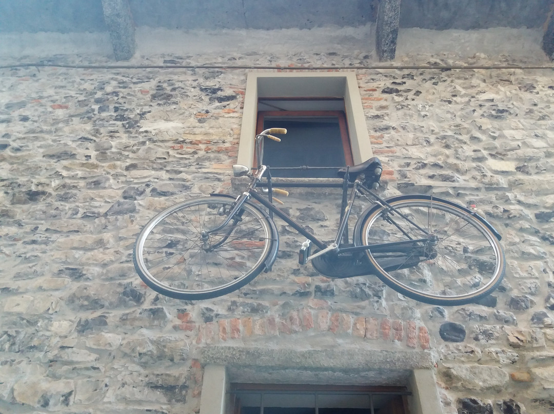 La casa delle bici volanti-贝拉焦必去景点