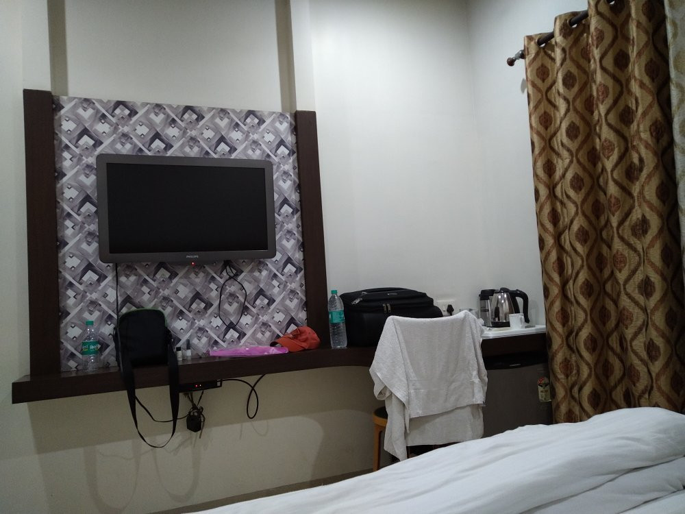 Shambhavi Hotels主图