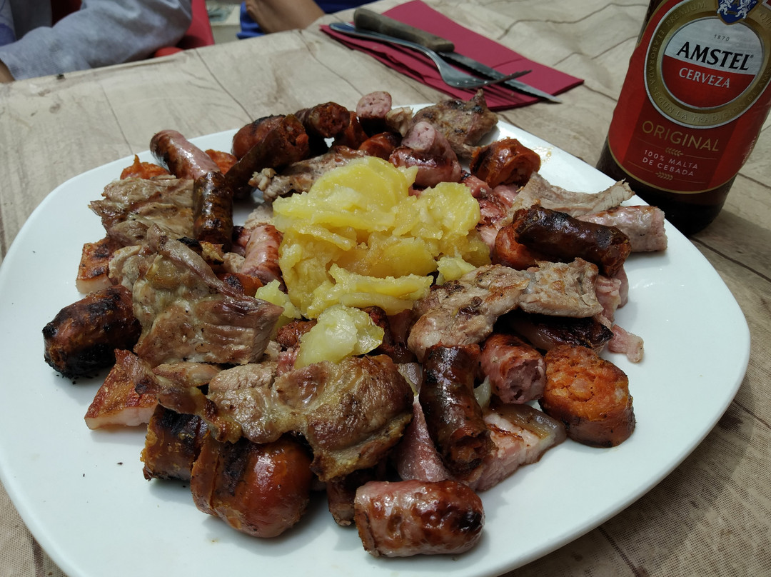 Hostal Restaurante Almenara主图