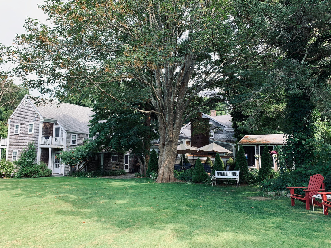 Isaiah Hall Bed and Breakfast Inn主图