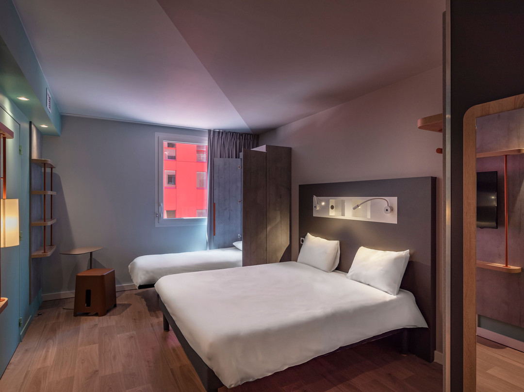 宜必思快捷圣艾蒂安中心 Chateaucreux 火车站酒店主图