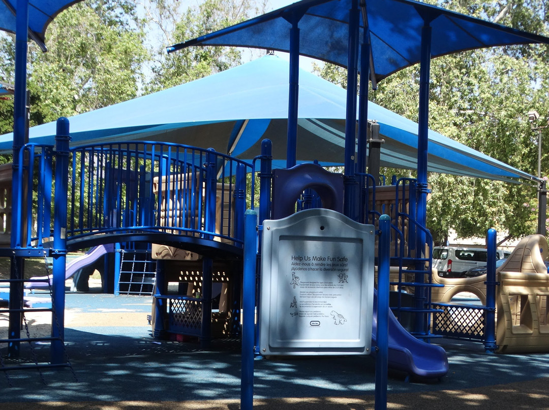 Olive Recreation Center-伯班克必去景点