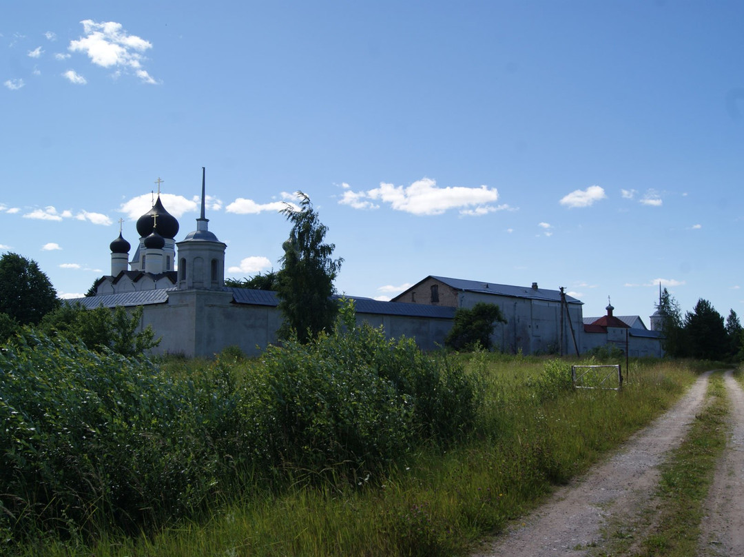 Holy Trinity Zelenets Monastery景点图片