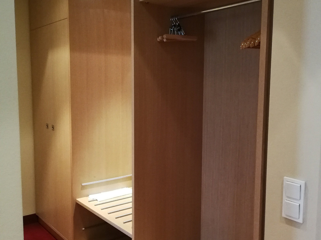 施普斯酒店主图