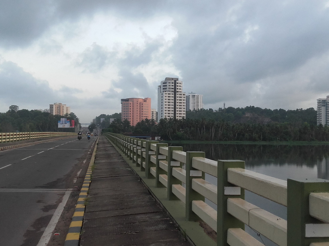 Akkulam Bridge-提卢湾安塔普兰（特里凡德伦）必去景点