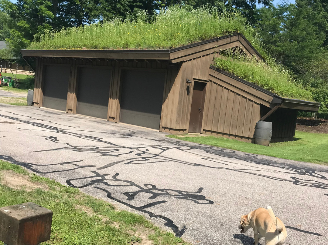 The West Woods-Novelty必去景点