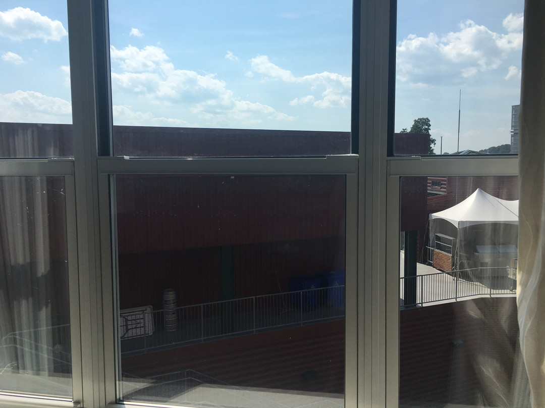 曼切斯特市中心希尔顿花园酒店主图