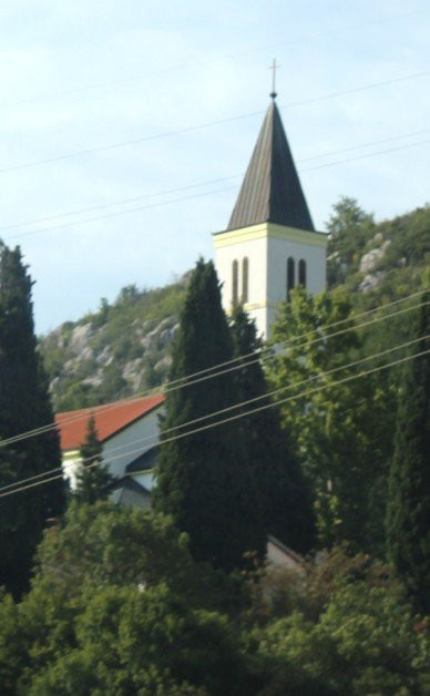 Church and Shrine of the Sacred Heart-Studenci必去景点