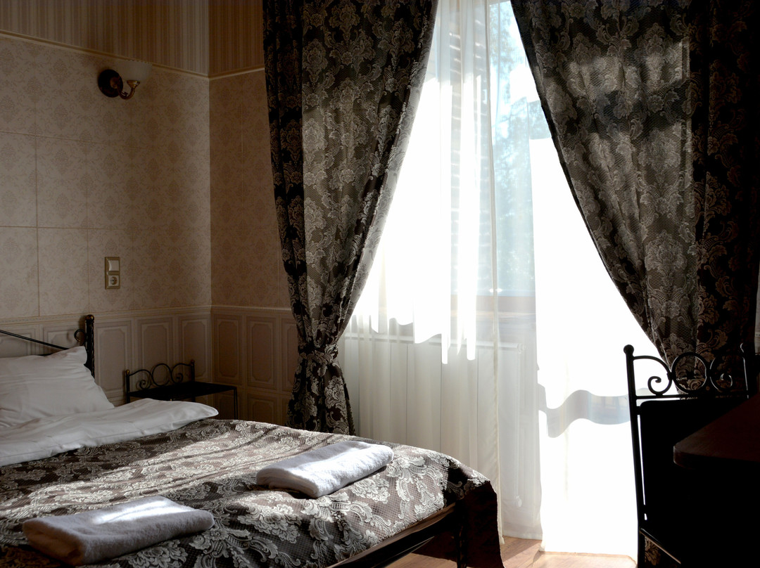 Hotel Fort Ross主图