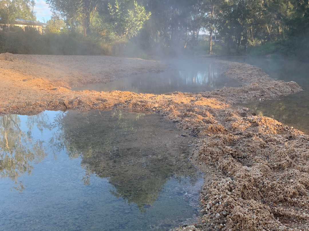 Innot Hot Springs Hotel Motel主图