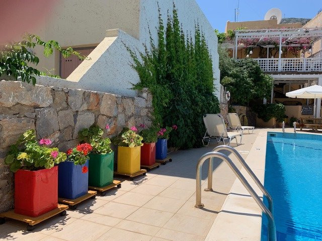 洛卡斯缇别墅酒店主图