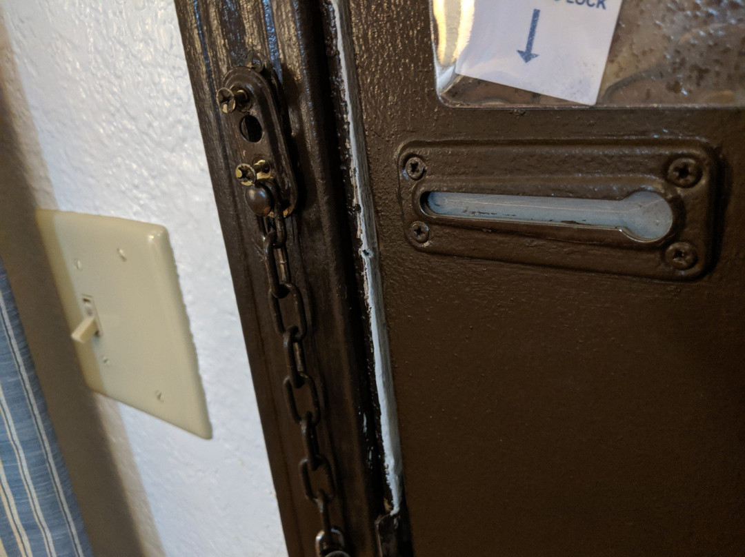 Days Inn by Wyndham Russell主图