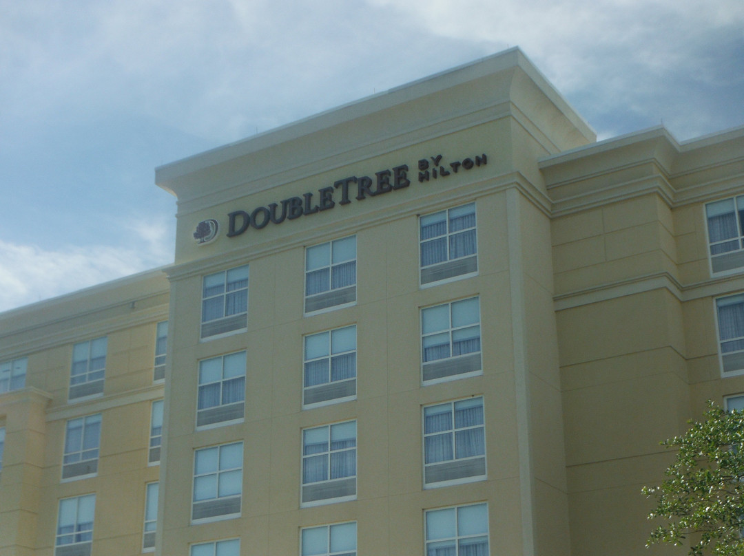 Doubletree By Hilton North Charleston Convention Center主图
