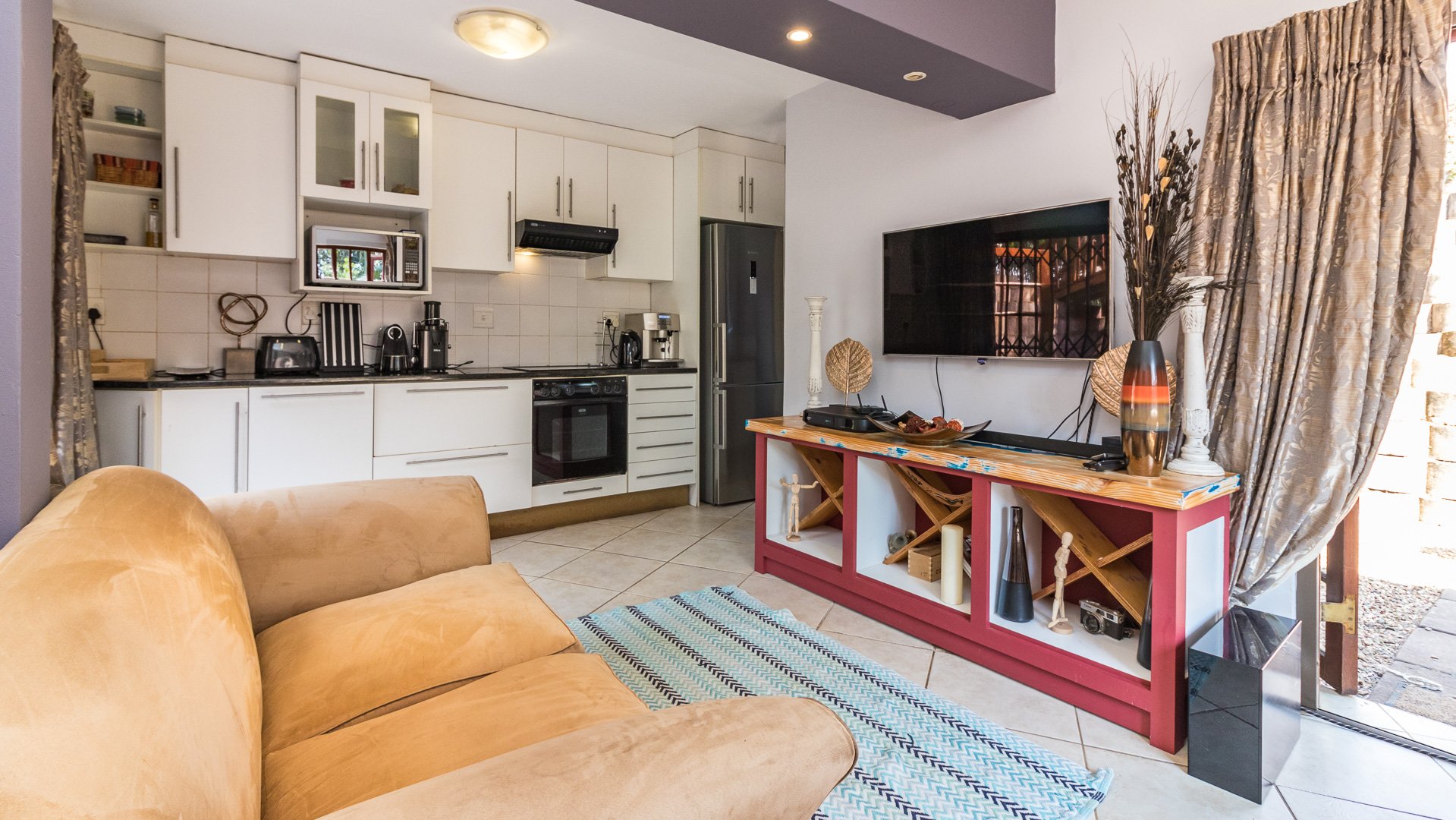Hillside Guesthouse-官方