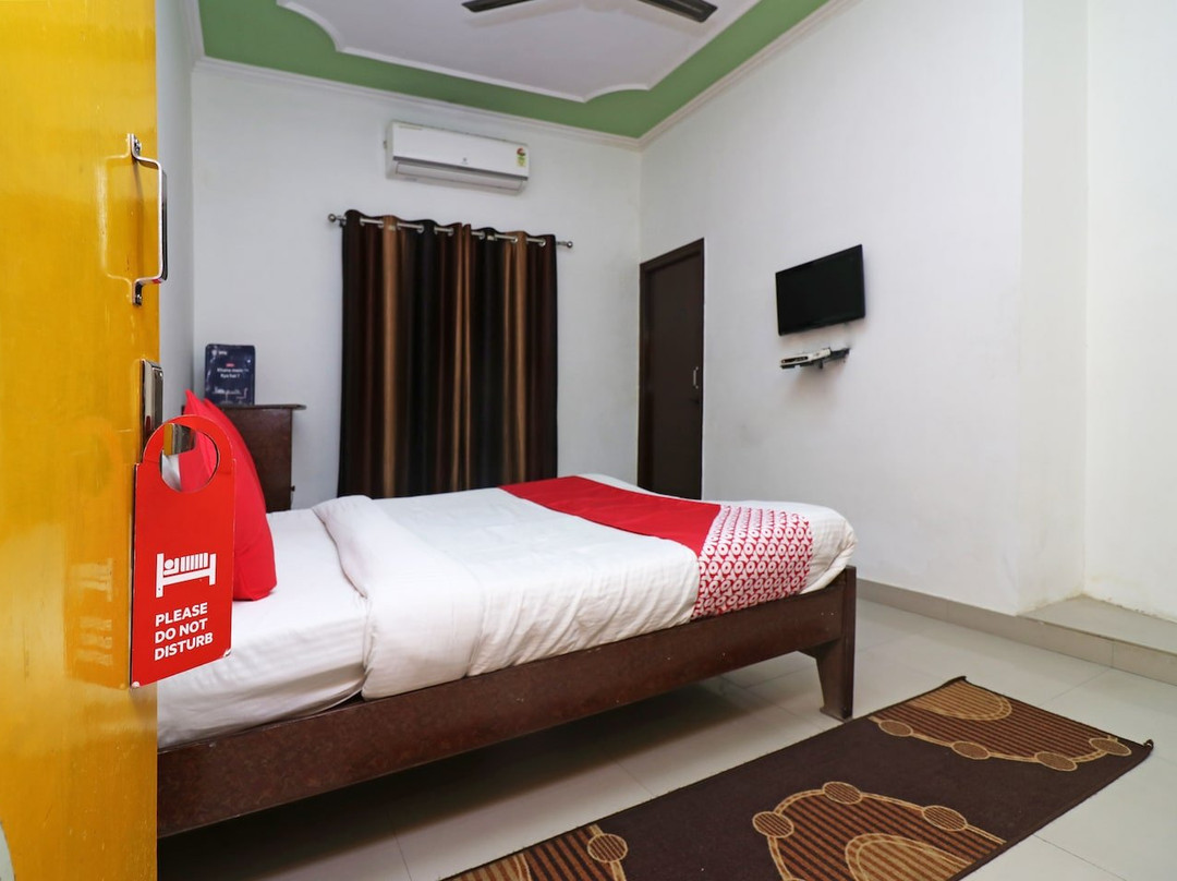 OYO 10875 Optimum i Hotel主图