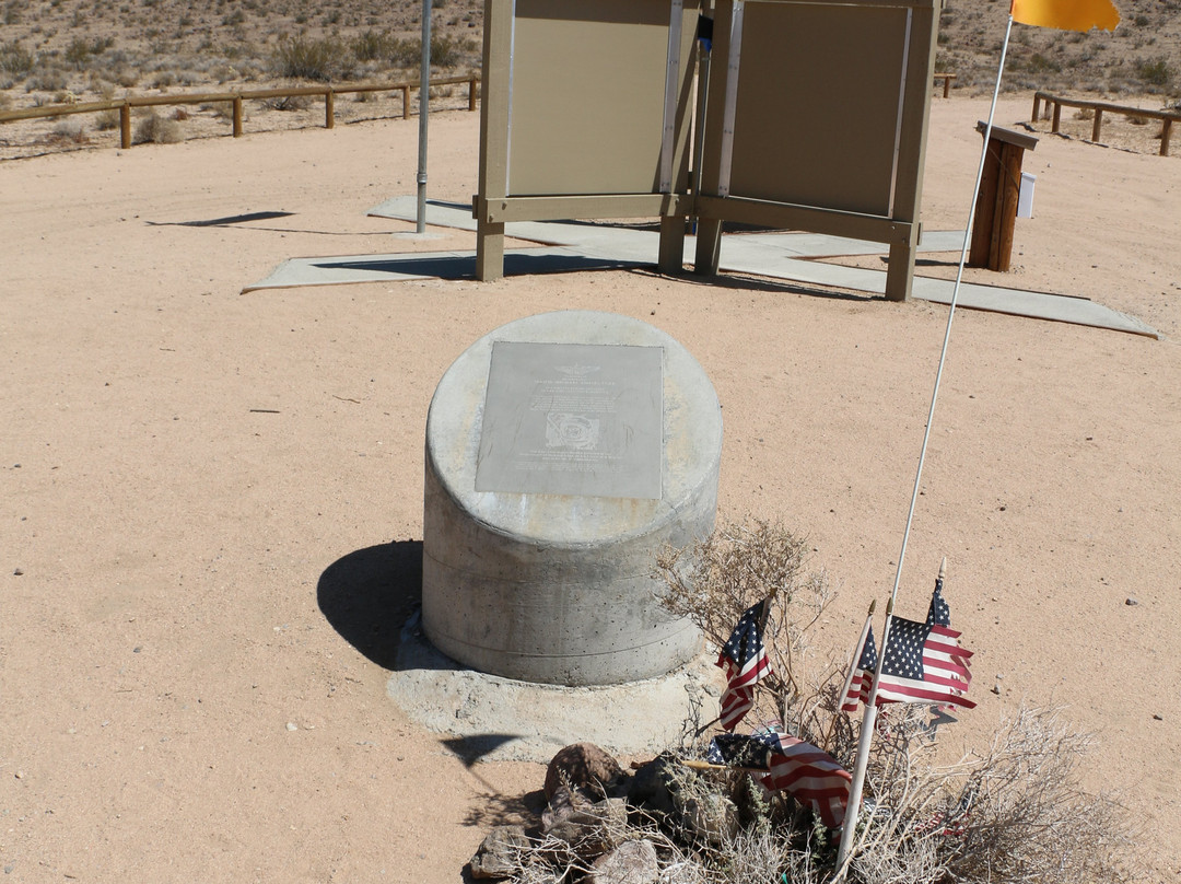 X-15 Monument Site-Randsburg必去景点