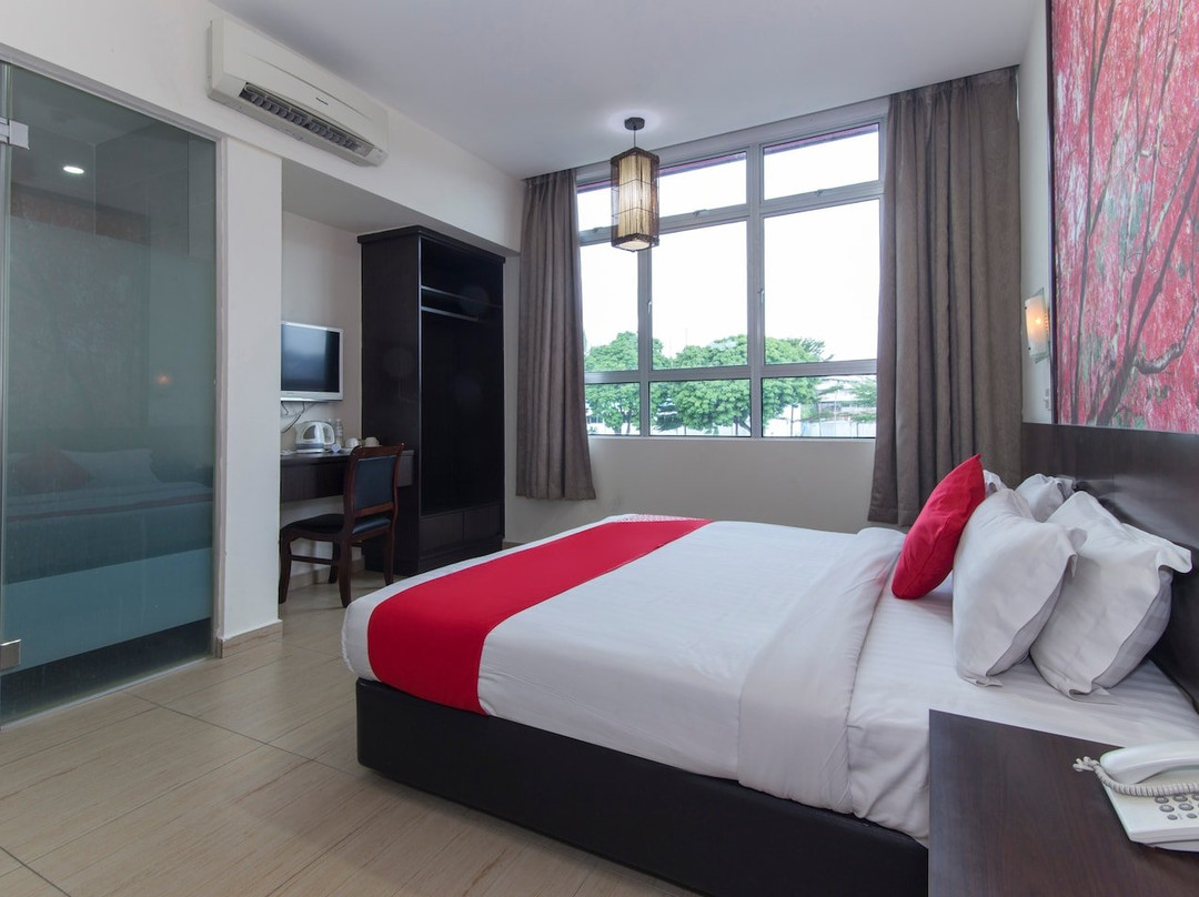 OYO 498 D&f Boutique Hotel Senawang主图