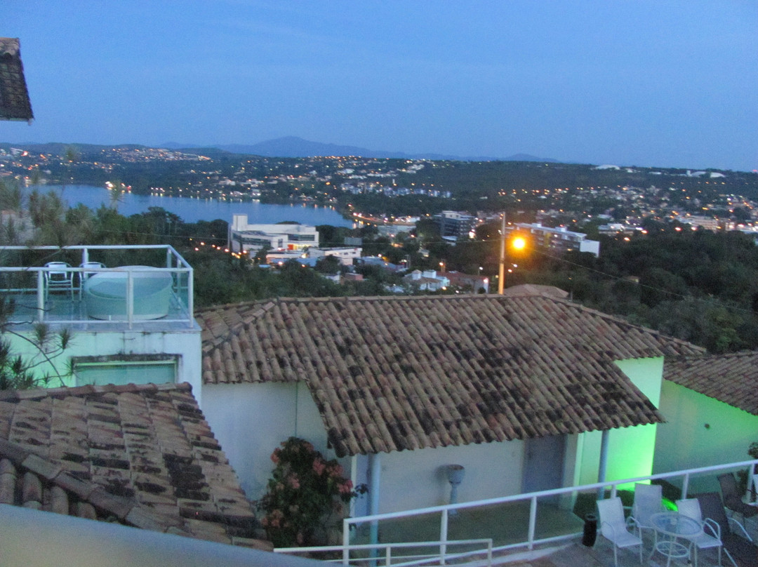 鲁阿克旅馆主图