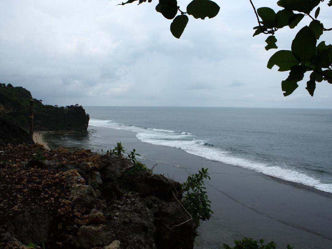 Pok Tunggal Beach-基杜尔山必去景点