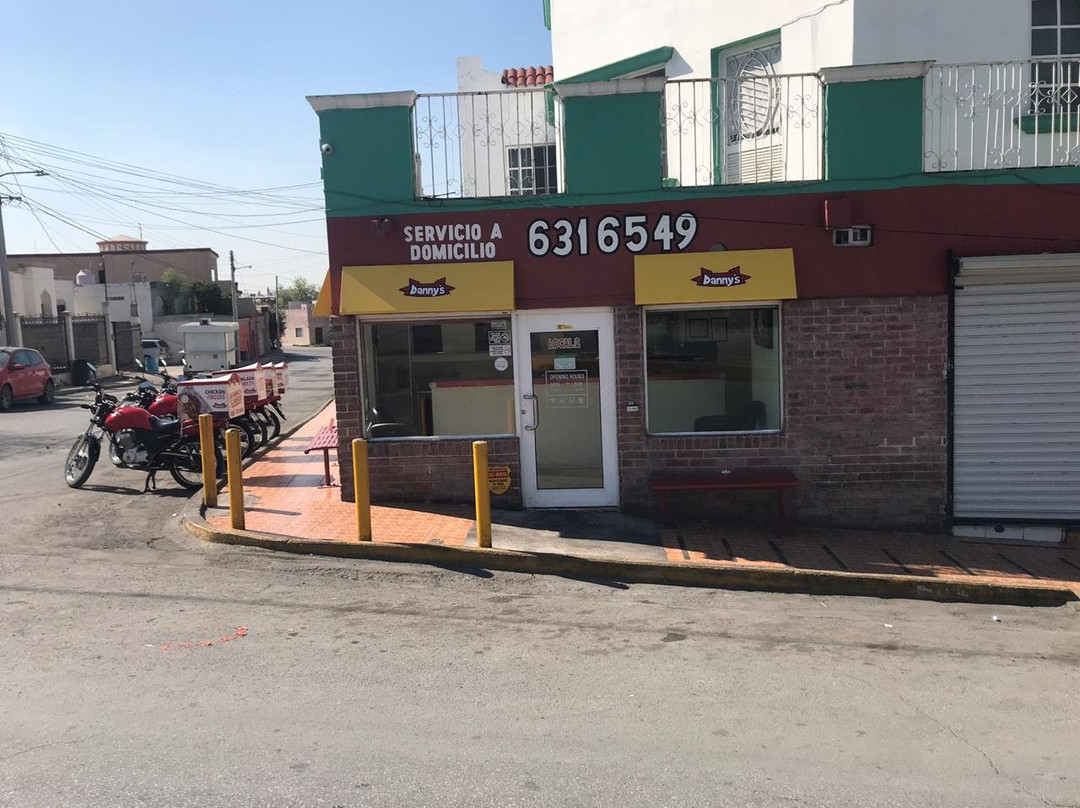 Castanos Municipality餐馆和美食-Dannys Restaurante