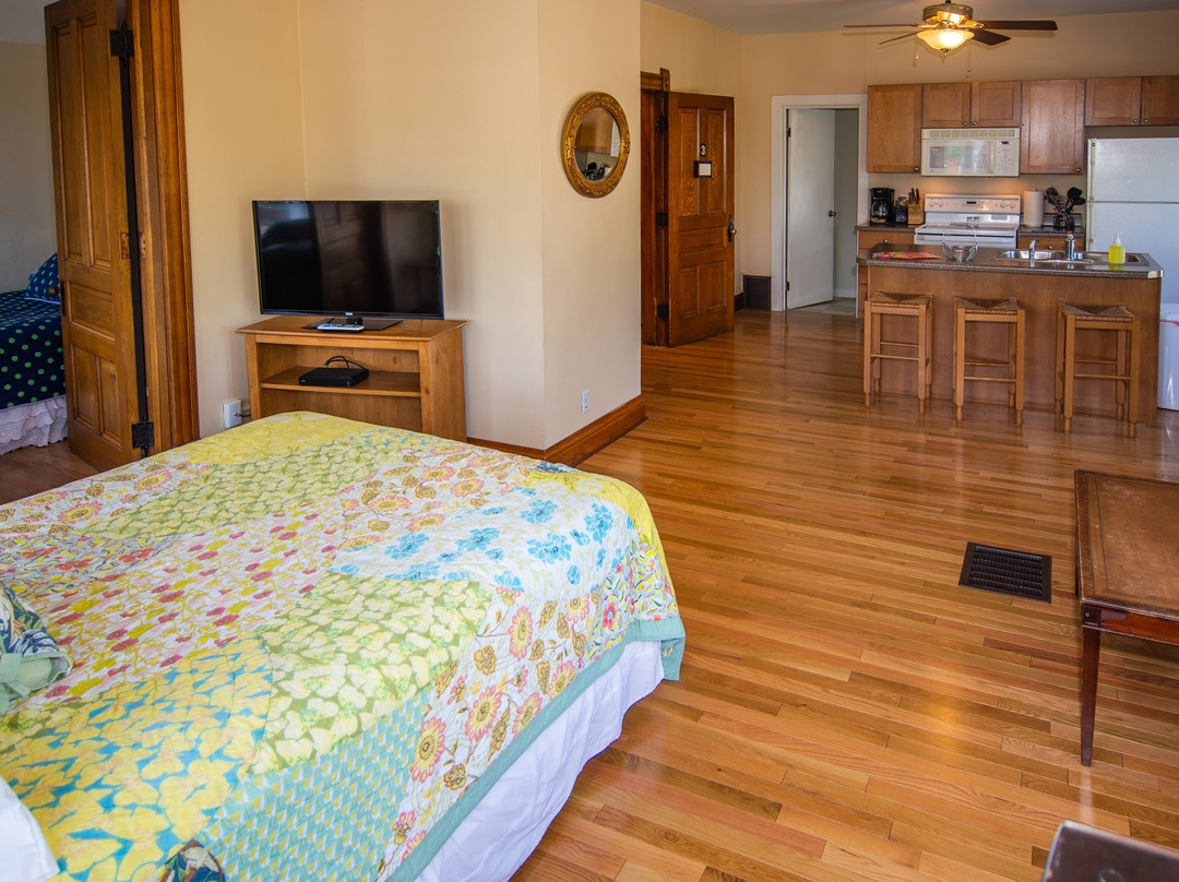 Serendipity Resort & Suites主图