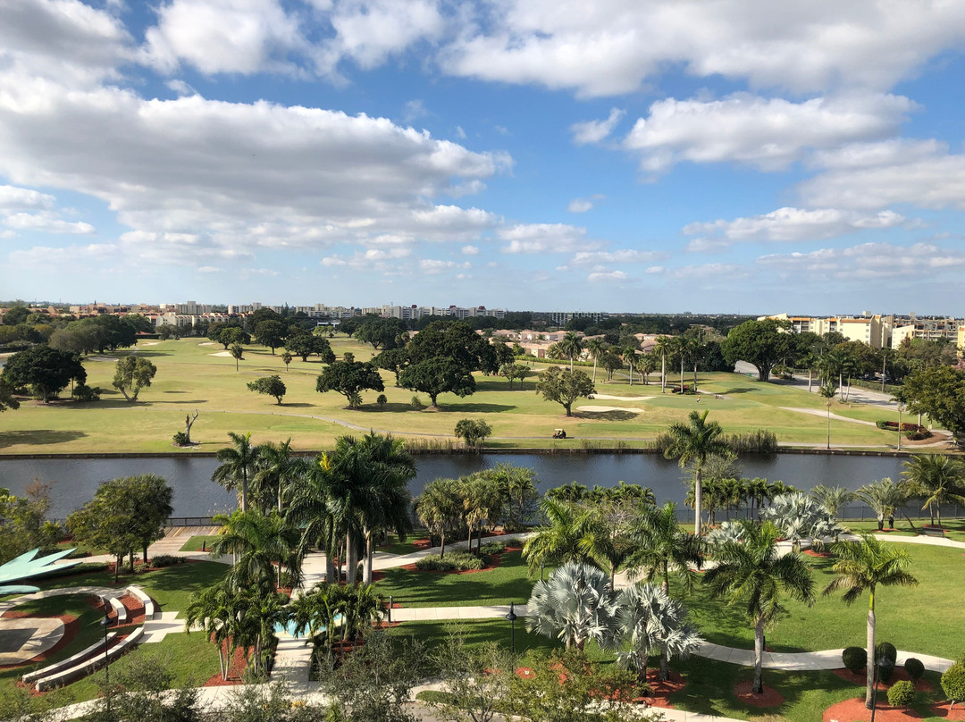 森赖斯酒店住宿-Chateau Mar Golf Resort, Trademark Collection by Wyndham