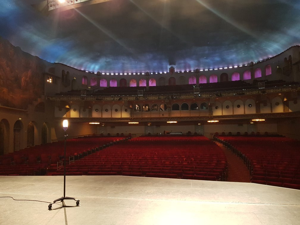 旧金山欧菲姆大剧院-凤凰城必去景点