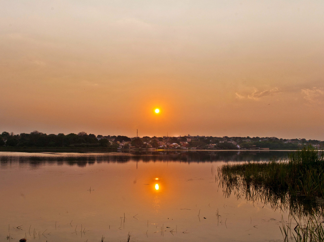 Lagoa da Prata Municipal Beach景点图片