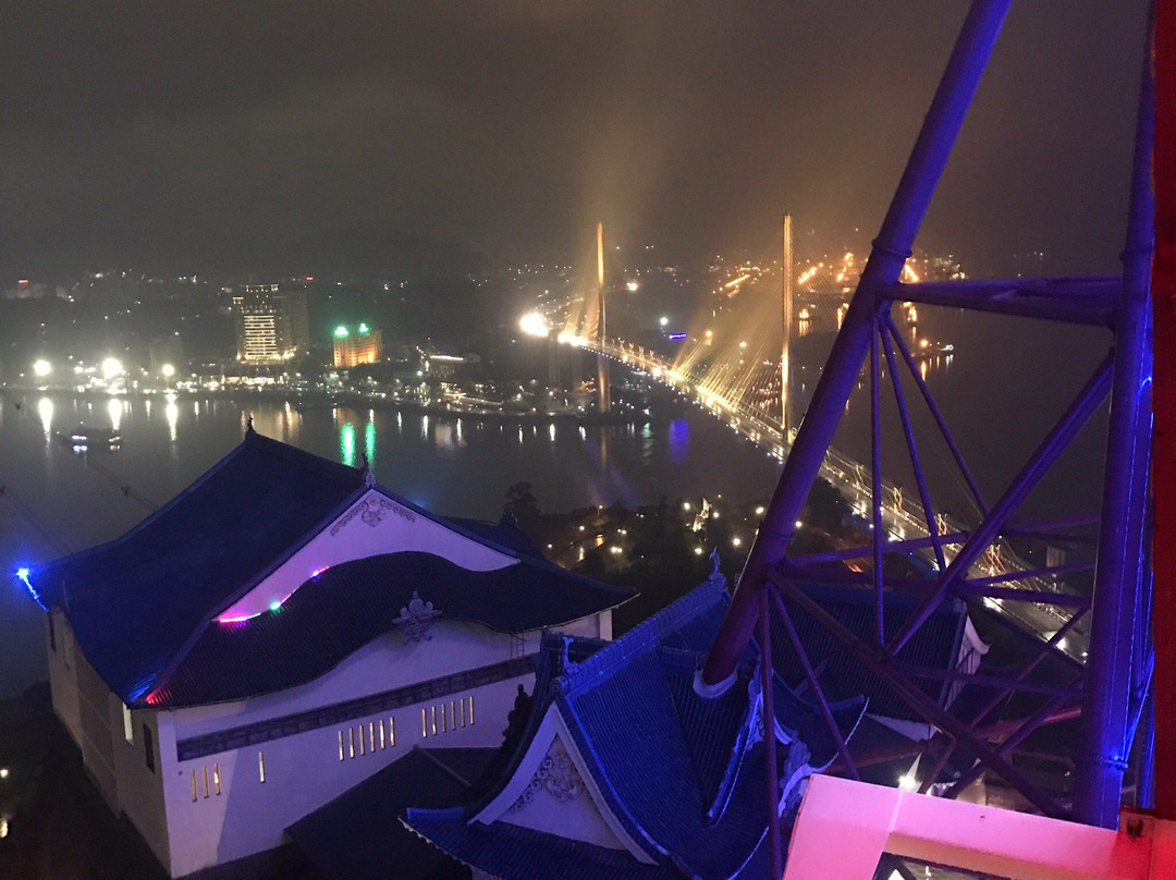 Pont Bai Chay-Bai Chay必去景点