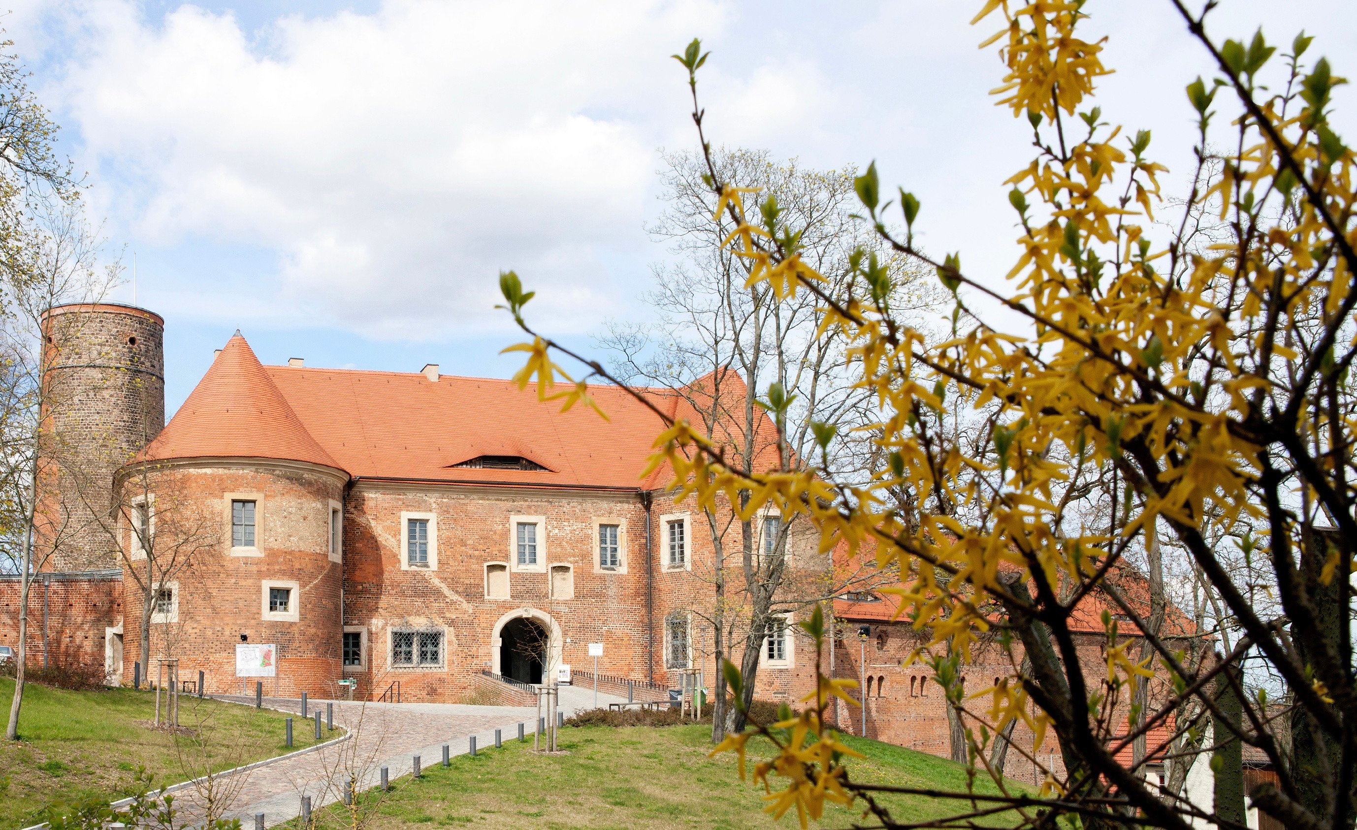 Burghotel Bad Belzig-官方