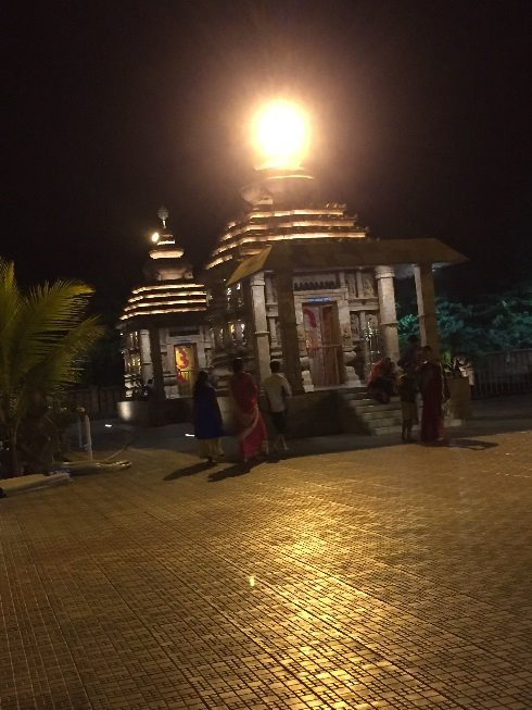 Emami Jagannath Temple景点图片