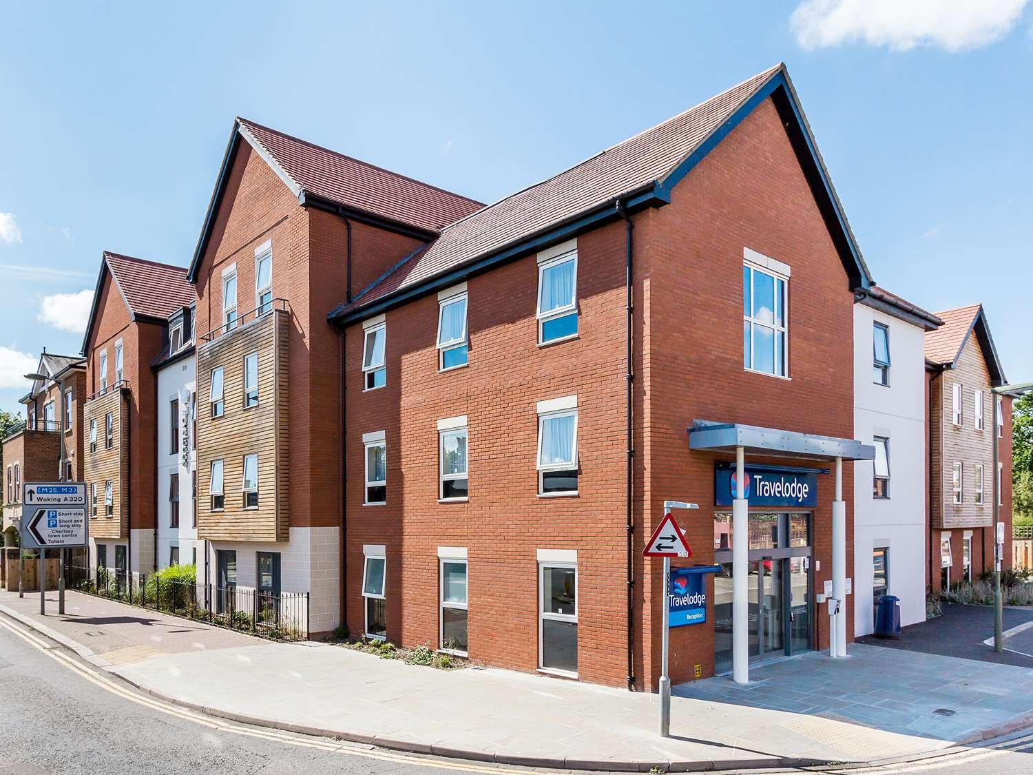 Travelodge Chertsey-官方